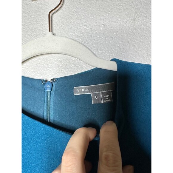 Vince Crepe Shift Dress with Pockets Size 0 Teal Blue Sleeveless Shift - Picture 6 of 9